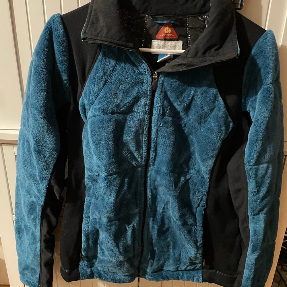 Black and blue Columbia thermal jacket